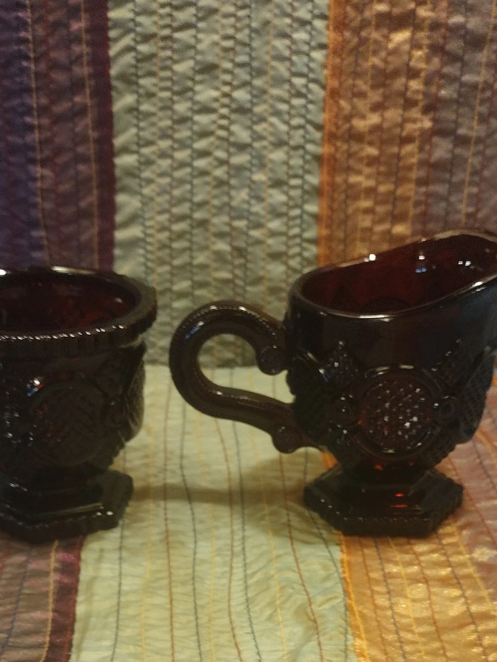 Avon Cape Cod Creamer and Sugar Set